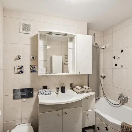 Stilvolles City-apartment Im Herzen Von 公寓 *